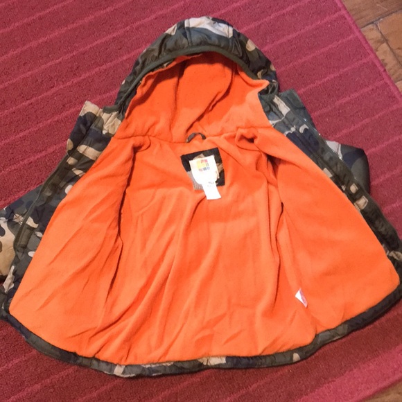 Camouflage puffer jacket 😀. Size: 24 m - Picture 4 of 4